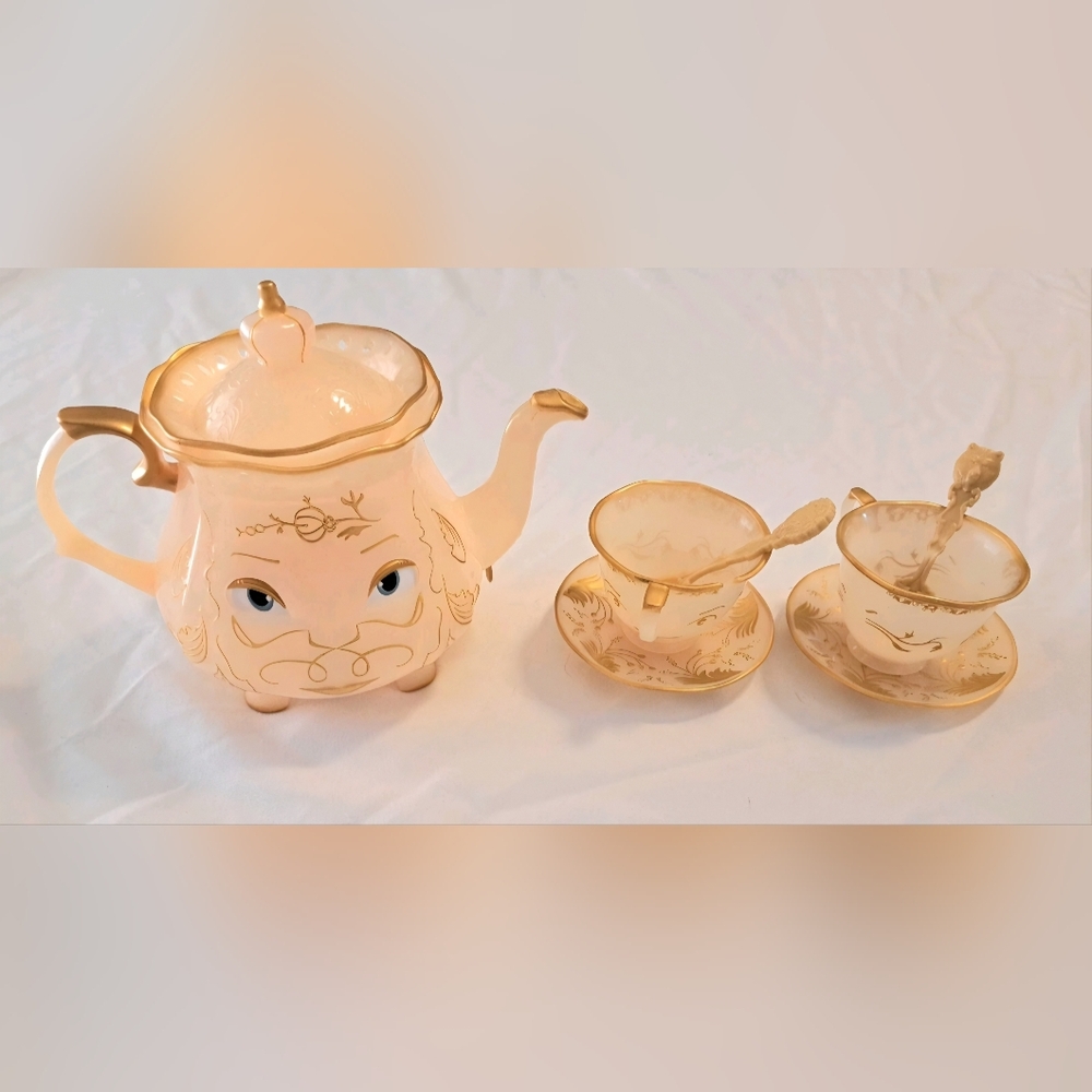 Jakk's Disney Beauty And The Beast Enchanted Objects Tea Set -MISSING SUGAR BOWL